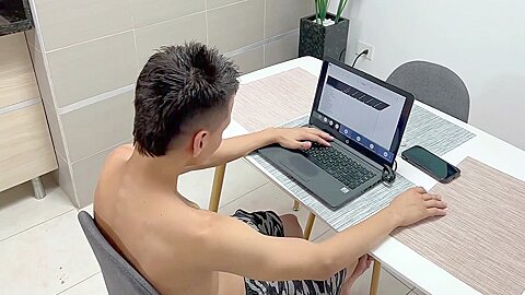 A Hard Fuck To My Little Stepsister While She Studies Virtually