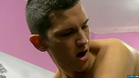 A Kinky Time With Cute Austin - Austin Tyler & Tucker McKline