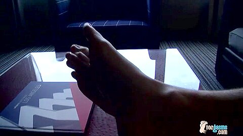 A Toe-Curling Load For Justin - Dustin Beeber