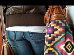 AMAZING JUICY TEEN ASS IN JEANS fm180