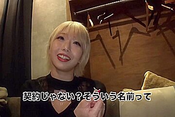 開始1分で爆裂潮吹きはAV史上最速最エロの新記録！032wwwwwwwwwwwww