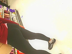 Afro Ebony Vs Bbw Sweatsuit