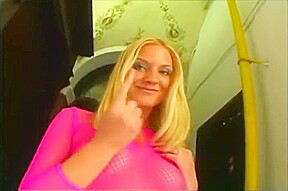 Alice in BDSM Wonderland, 2
