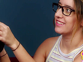 Amateur CFNM GF with glasses sucks cock till cumshot