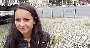 Amateur brunette Czech slut fucked in the park for cash