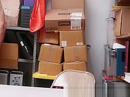 Amateur shoplifter jizzy