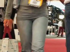 Amazing street candid filmed by an man