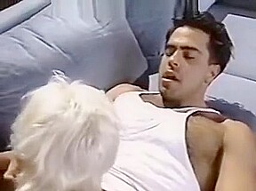 Amber Lynn, J r  Carrington, Holly Body In Classic Fuck Clip
