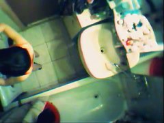 An enticing vid of a floozy in the shower