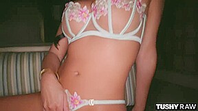 Anissa Kate In New Re-a-dy Fo-r I-t (07-06-2023) Streamvid net