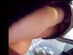 Another nice upskirt