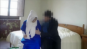 Arab Hijab Chick Pays For Hotel Room With A Nice Blowjob