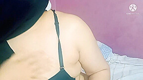 Arab Wife Enjoy Here Self With Bandana بتقولو تعال نيكني زبك احلى من الموزة