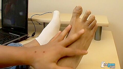 Asian Boy Feet Sticky With Cum - Sasha