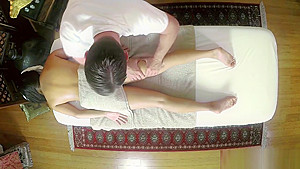 Asian babe enjoys massage