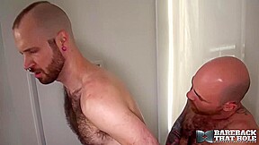 BAREBACKTHATHOLE Hunks Rogue Status and Reid Thrasher Breed