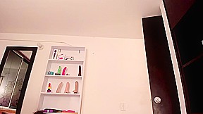 BBW Latina nude bouncing her huge boobs