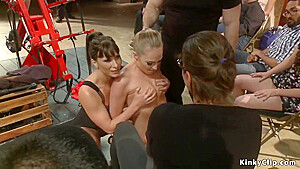 Babe Anal Fucked After Public Show
