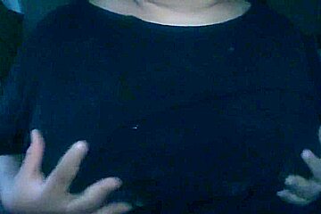 Bbw Titties Playing And Massaging