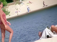 Beach HD Milfs Nude