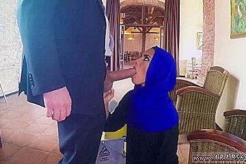 Beautiful Arab Girl Blowjob