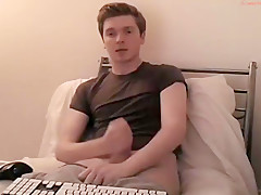 Belgium guy tomtopia cums on shirt - Chaturbate