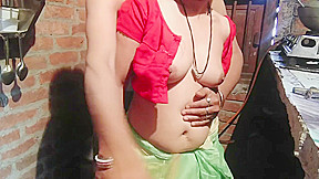Bengali Boudi - First Time, The Servant Fucking The Landlady In The Kitchen