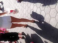 Big booty teen 18+ in white shorts