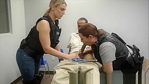 Bisexual Milf Policewomen Fuck Arrested Street Crawler