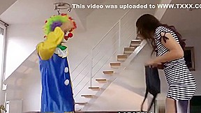 Bizarre british milf pussy fucked by clown