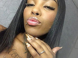 Black Barbie Face Fetish - SoloAustria