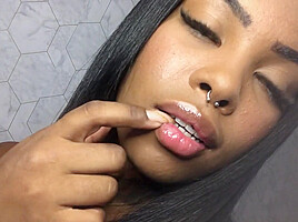 Black Barbie Face Fetish - SoloAustria