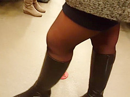 Black pantyhose 3