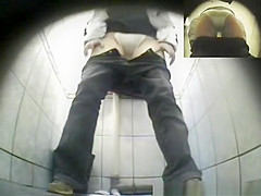 Blonde girl with chubby ass peeing