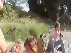 3 Blondinen am Strand in Deutschland ficken geil