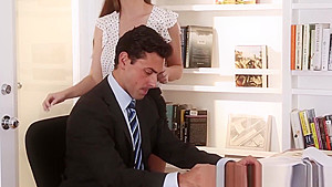 Bodacious Brooklyn Chase horny at the office for fucking