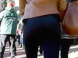 BootyCruise: Skin-Tight Edition 8
