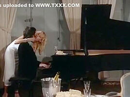 Brigitte Lahaie scene 3 in La Maison des phantasmes (1978)