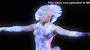 Burlesque Strip SHOW 311 Lola Van Ella Orleans Festival