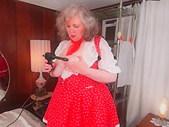 Busty Big Ass Bbw Granny Masturbates With Vintage Toy