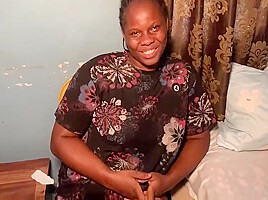 Casting Thick Queen 7 Min