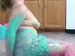 Chubby Covers Herself in Cream
