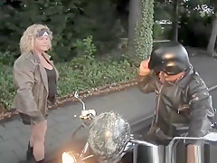 Chubby German MILF loves to fuck