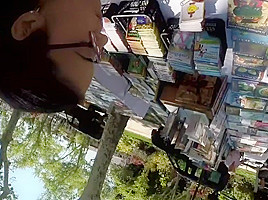 City trip blowjob in the park