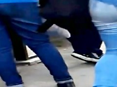 Cochinita apretada de los pantalones