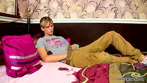 Connor Is A Horny & Fun Guy To Shoot - Connor Levi