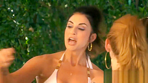 Cougar Shows How To Massage Their Tits While All Naked
