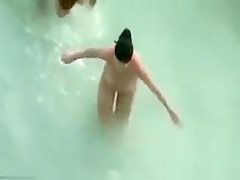 Couple Caught Fucking At The Beach