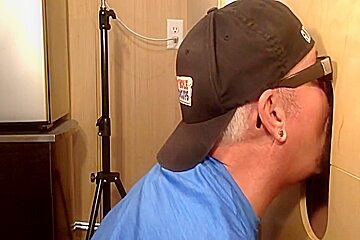 Cum Loving Gloryhole Dilf Sucks Hard White Rod At Home