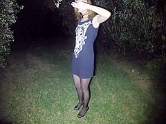 Cumonanna - Anna Gets Spitroasted In The Park